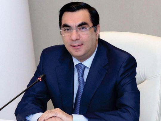 Elmar Qasımov Bakı Ali Neft Məktəbinin Avropada təhsil alan tələbələrilə onlayn görüş keçirib