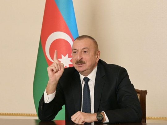 Azərbaycan Prezidenti: "Naxçıvana gedən dəmir yolunun bərpası ilə əlaqədar artıq ilkin göstərişlər verilmişdir"