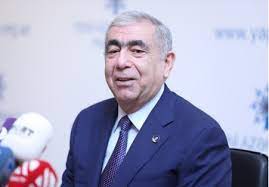 Saleh Məmmədovun agentliyinə tabeli qurumda “bir qızın iki adaxlısı” olur