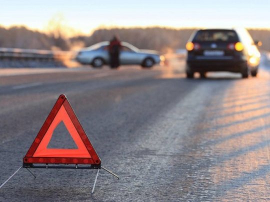 Saatlıda avtomobil piyadanı vuraraq öldürüb