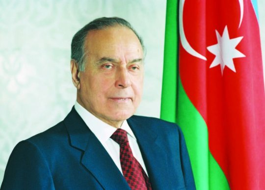 Heydər Əliyev fenomeni və xilaskarlıq missiyası