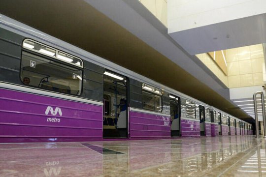 Bakı metropoliteni xətdən çıxarılan 20 vaqonu utilizasiya edib