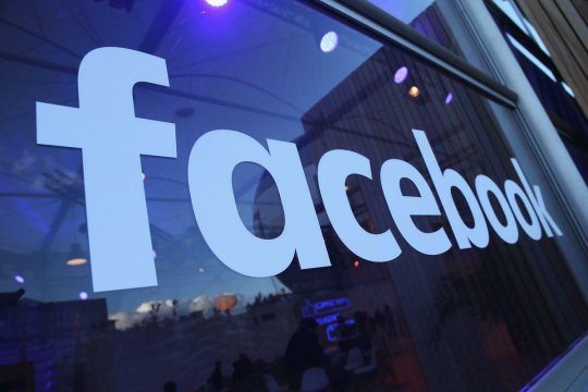 Facebook" adını dəyişdirməyi planlaşdırır