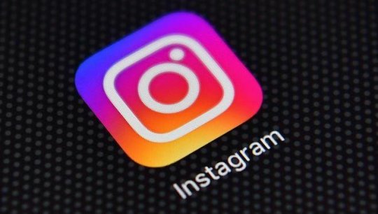 "Instagram"ın işində fasilələr yaranıb