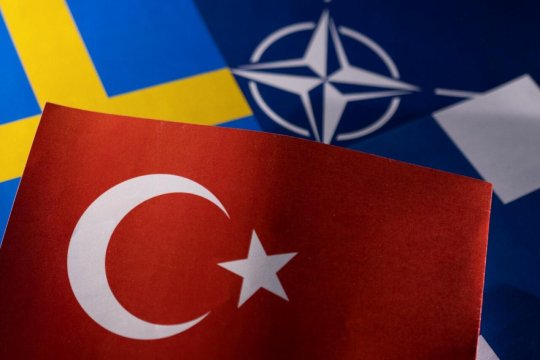 Türkiyə, İsveç, Finlandiya və NATO arasında sammit keçiriləcək