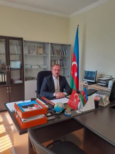 Azərbaycan bayrağına ehtiram göstərilməsi ölkə vətəndaşlarının müqəddəs borcudur