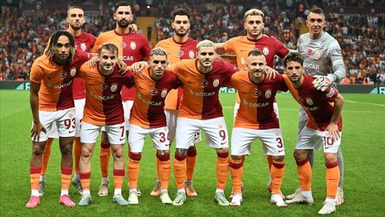 5 ulduz "Qalatasaray"dan gedir! - ADLAR