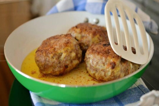 Kotlet bişiriləndə edilən səhvlər – Faydalı məsləhətlər